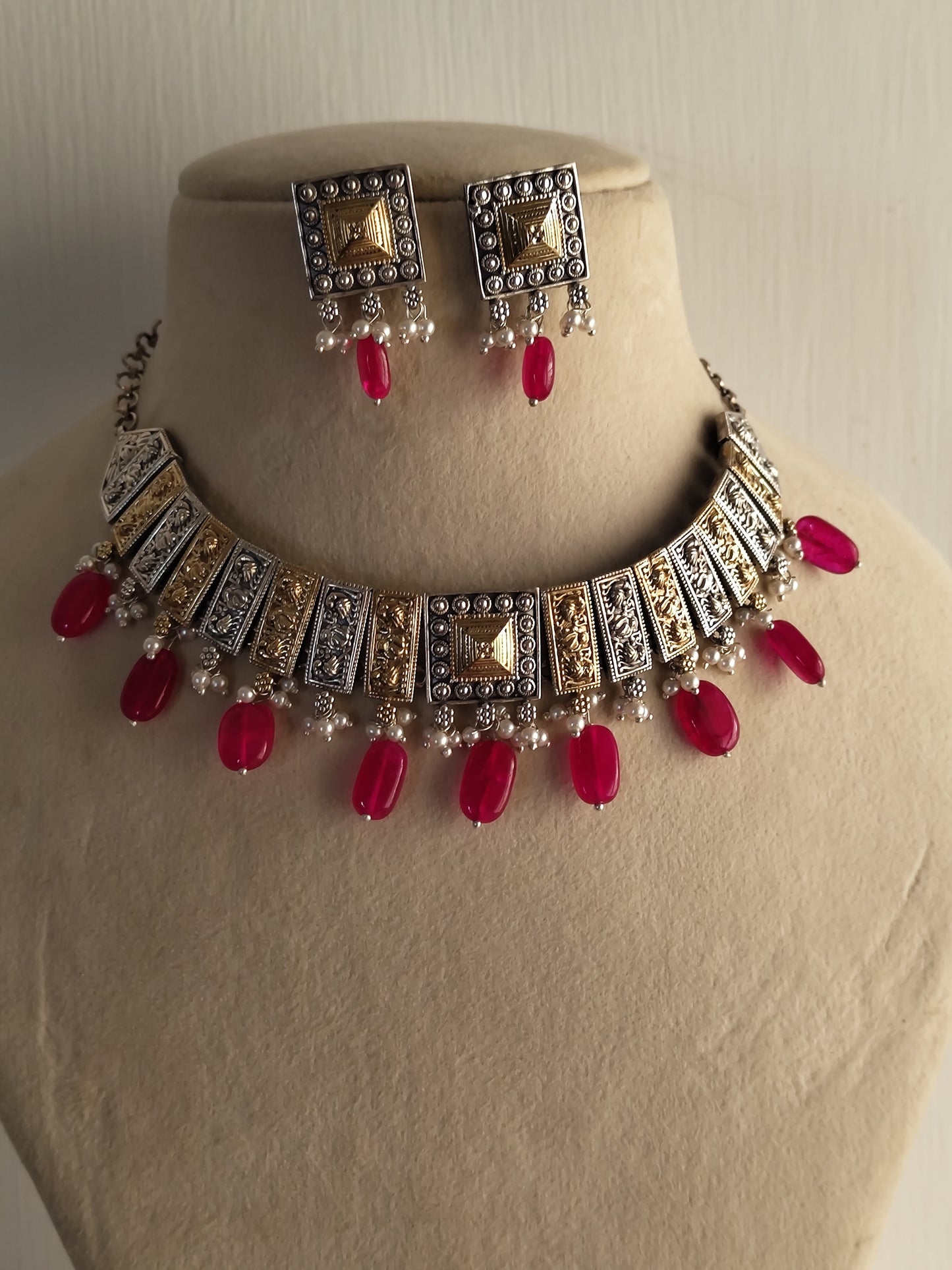 Ziya dual tone choker set