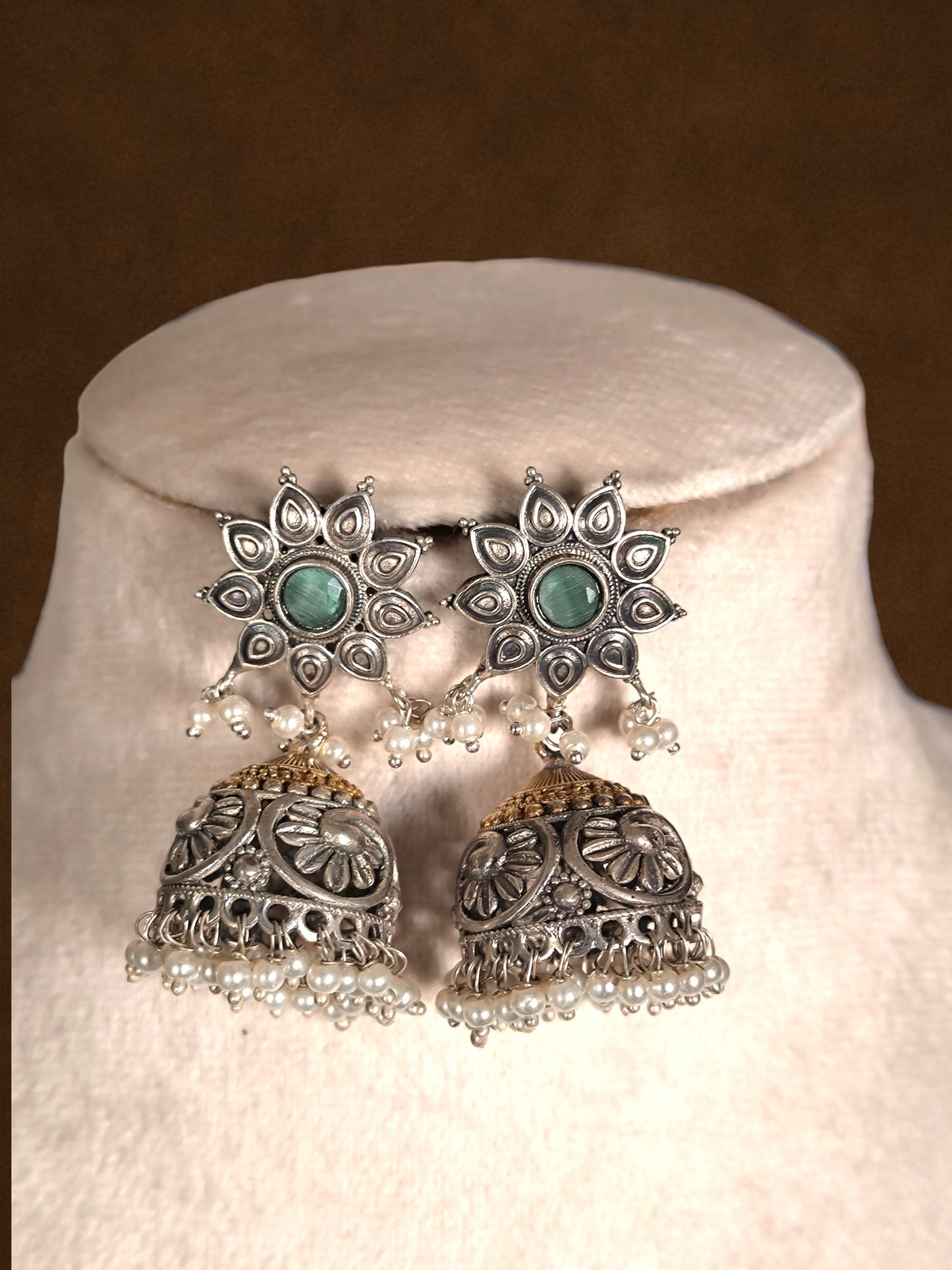 Shraddha dual tone Jhumka