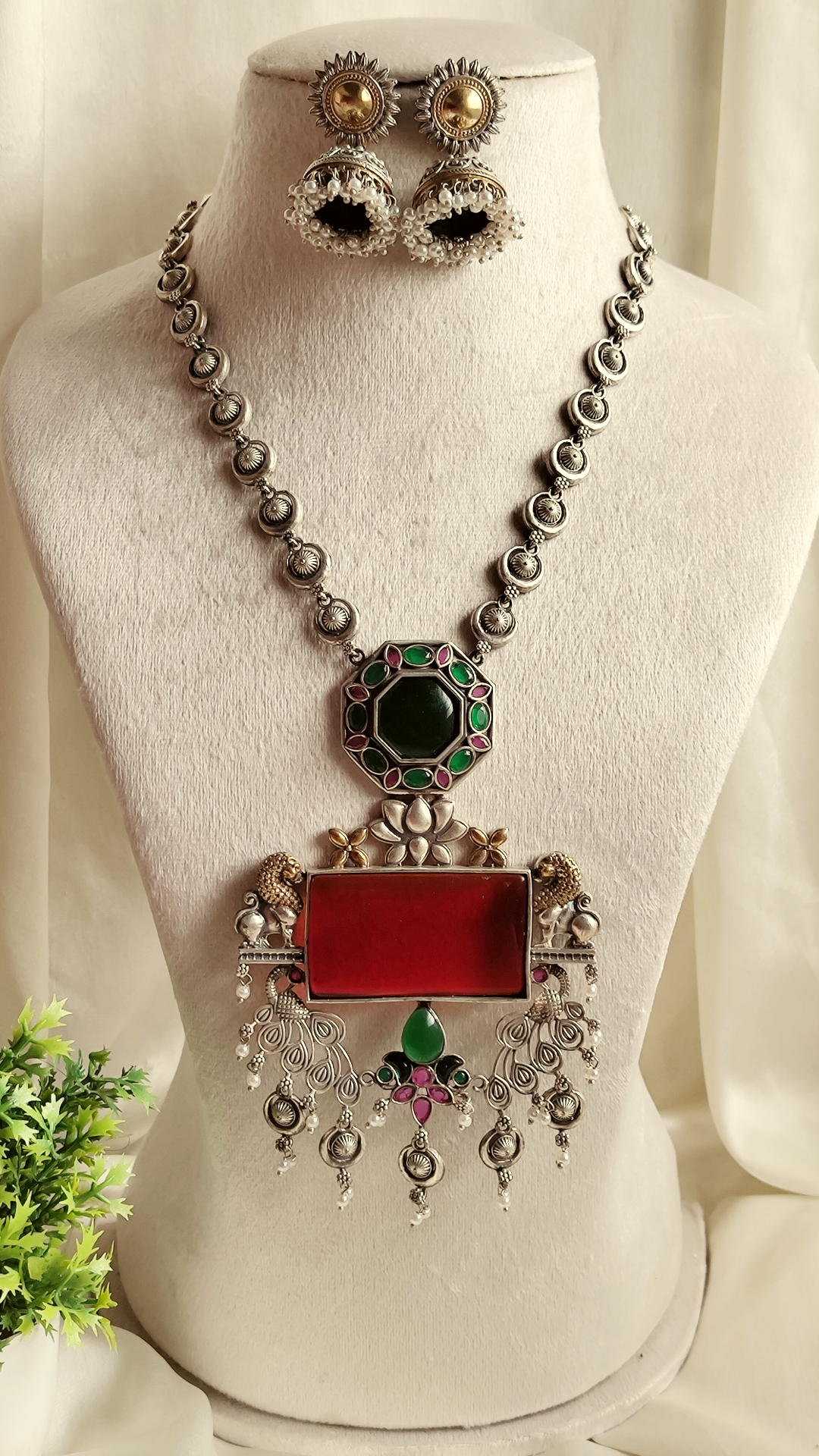 Sameera dual tone statement set