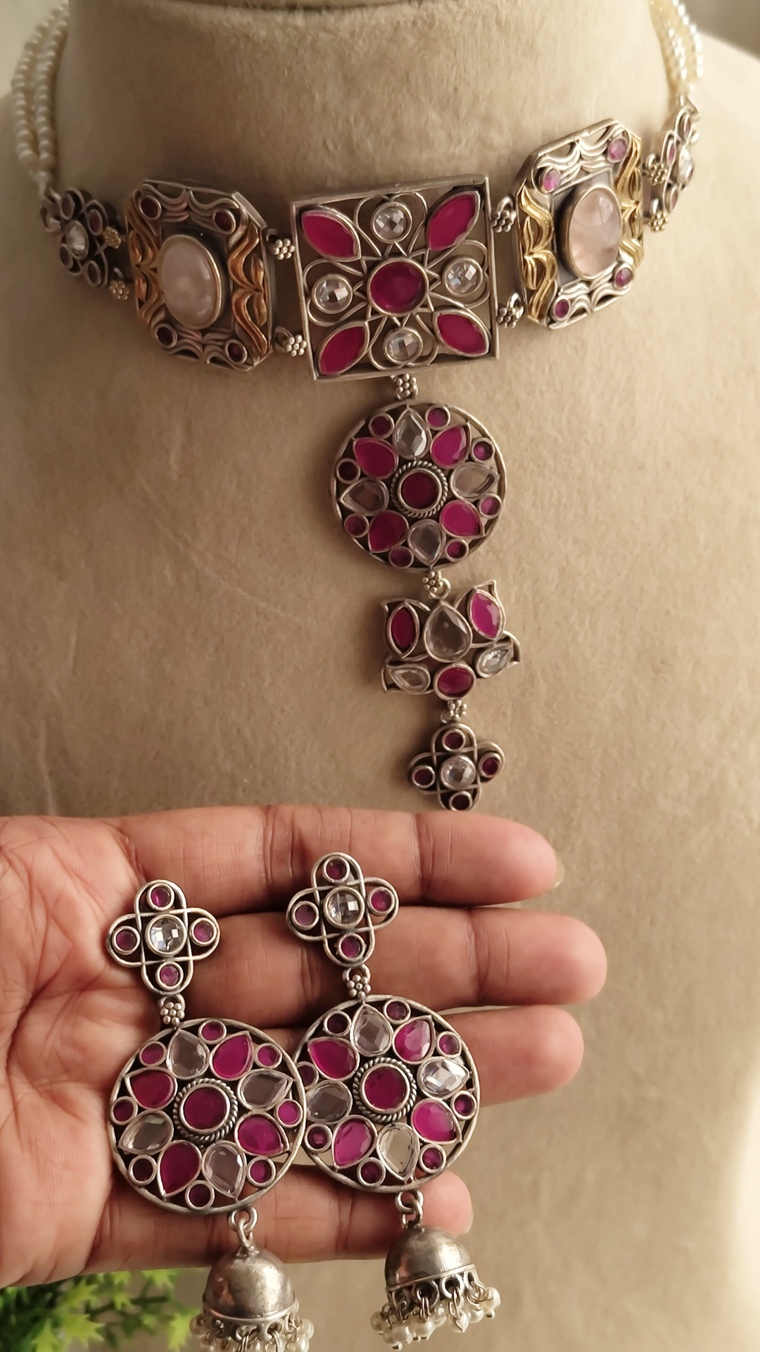 Kriya Dual tone choker set