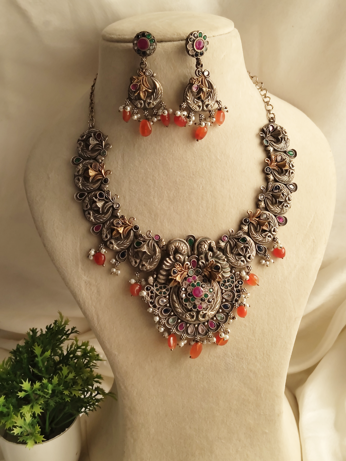 Varnika Antique statement neckpiece