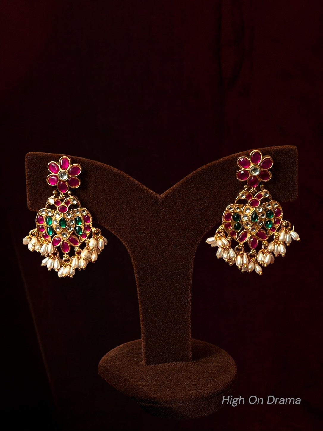 Gauri guttapulusu necklace set