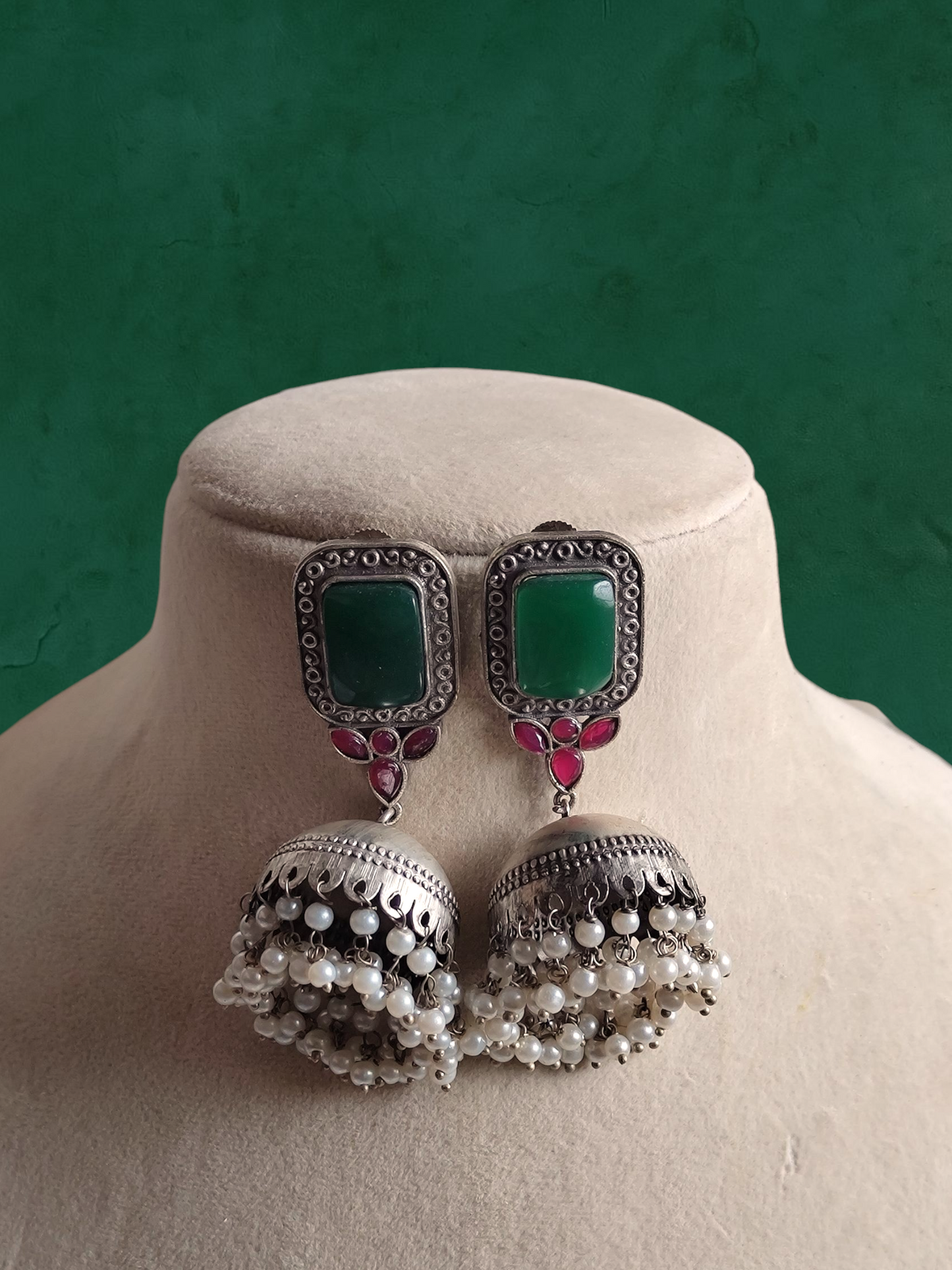 Phani jhumka