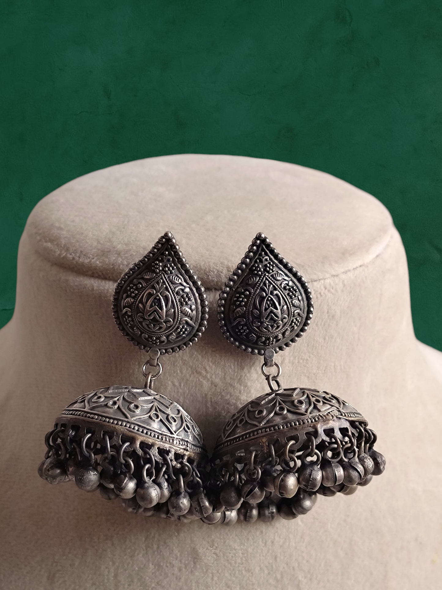Yamika antique jhumka