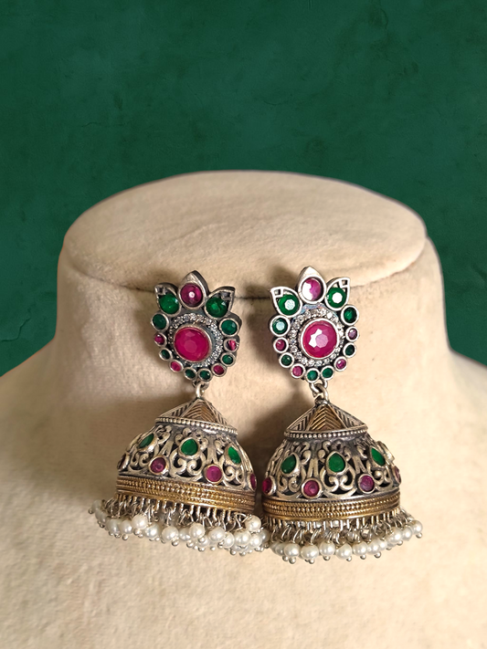Taara Statement Jhumka