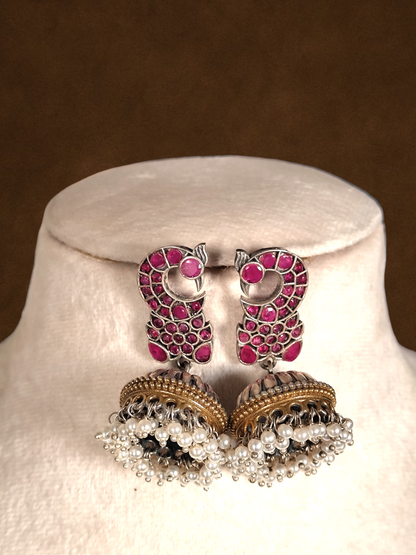Akriti dual tone jhumka