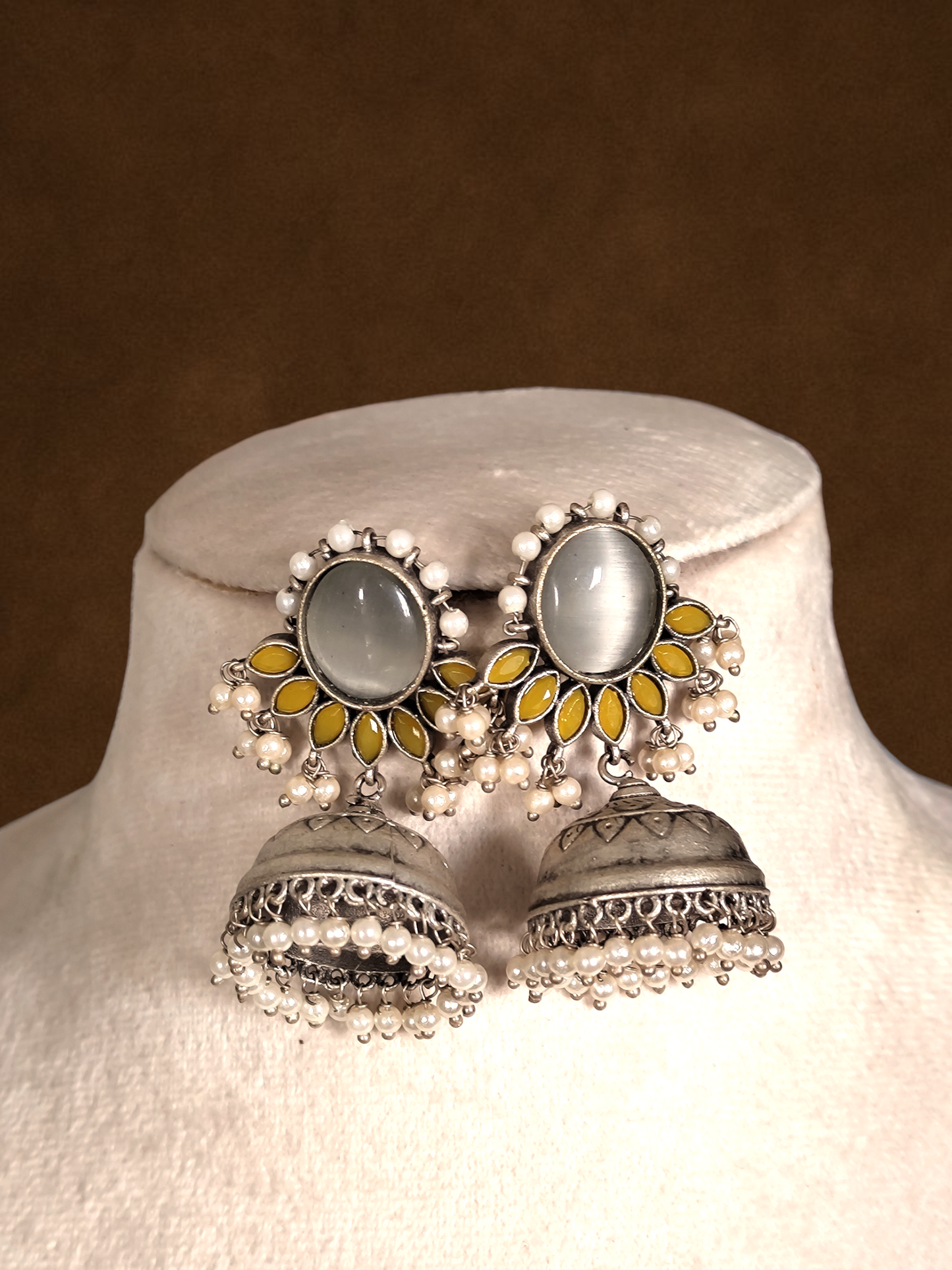 Aadhya Jhumka