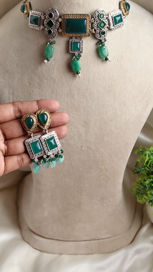 Zoulfia statement necklace set
