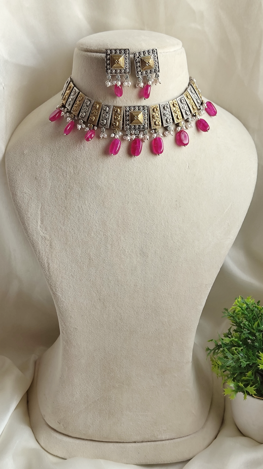 Vihana dual tone necklace set
