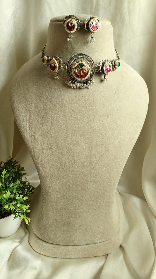 Asva fusion choker set