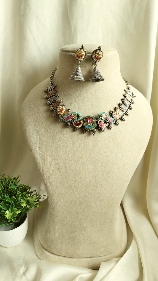 Eshani fusion choker