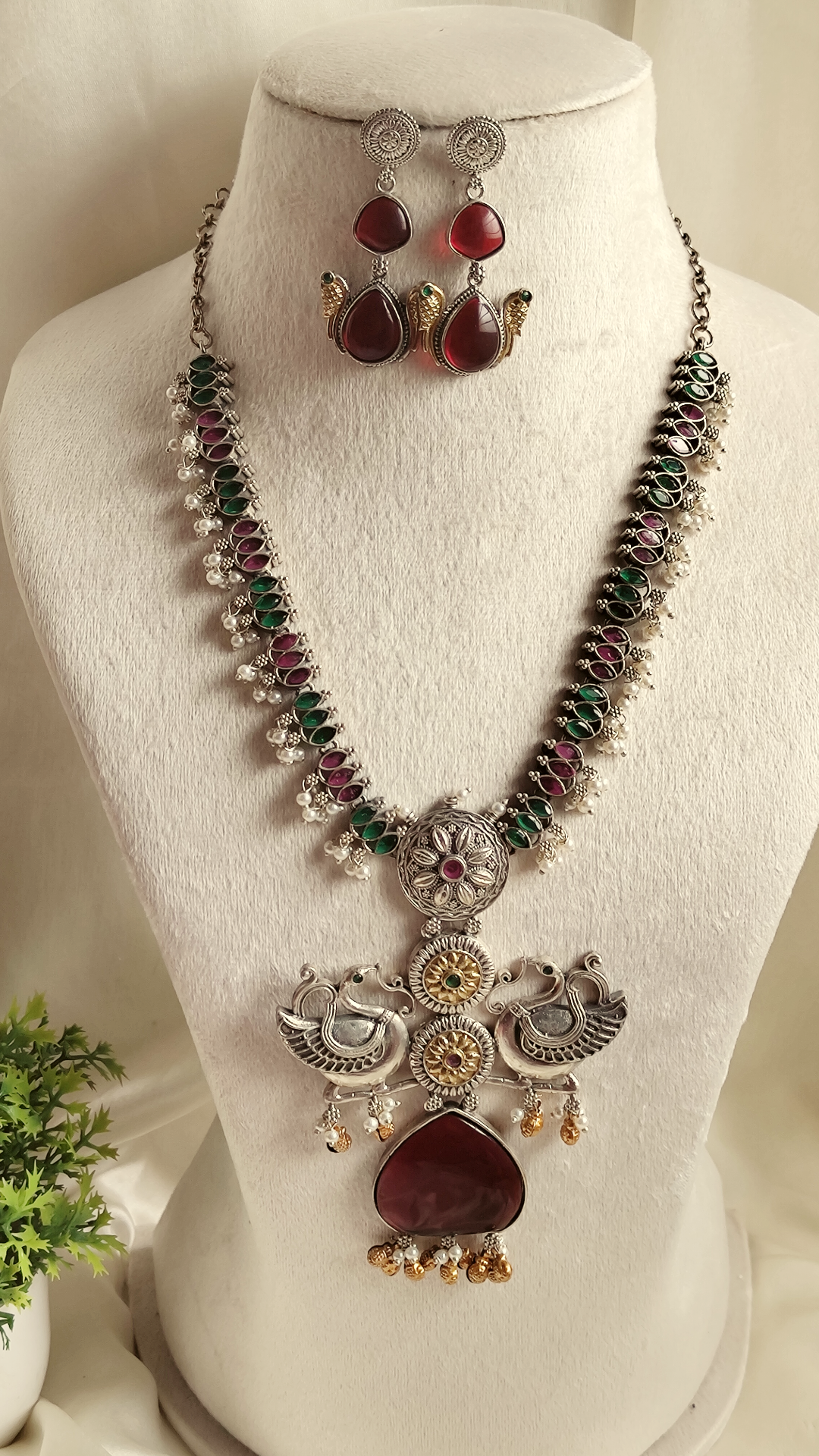 Iraaya styatement set