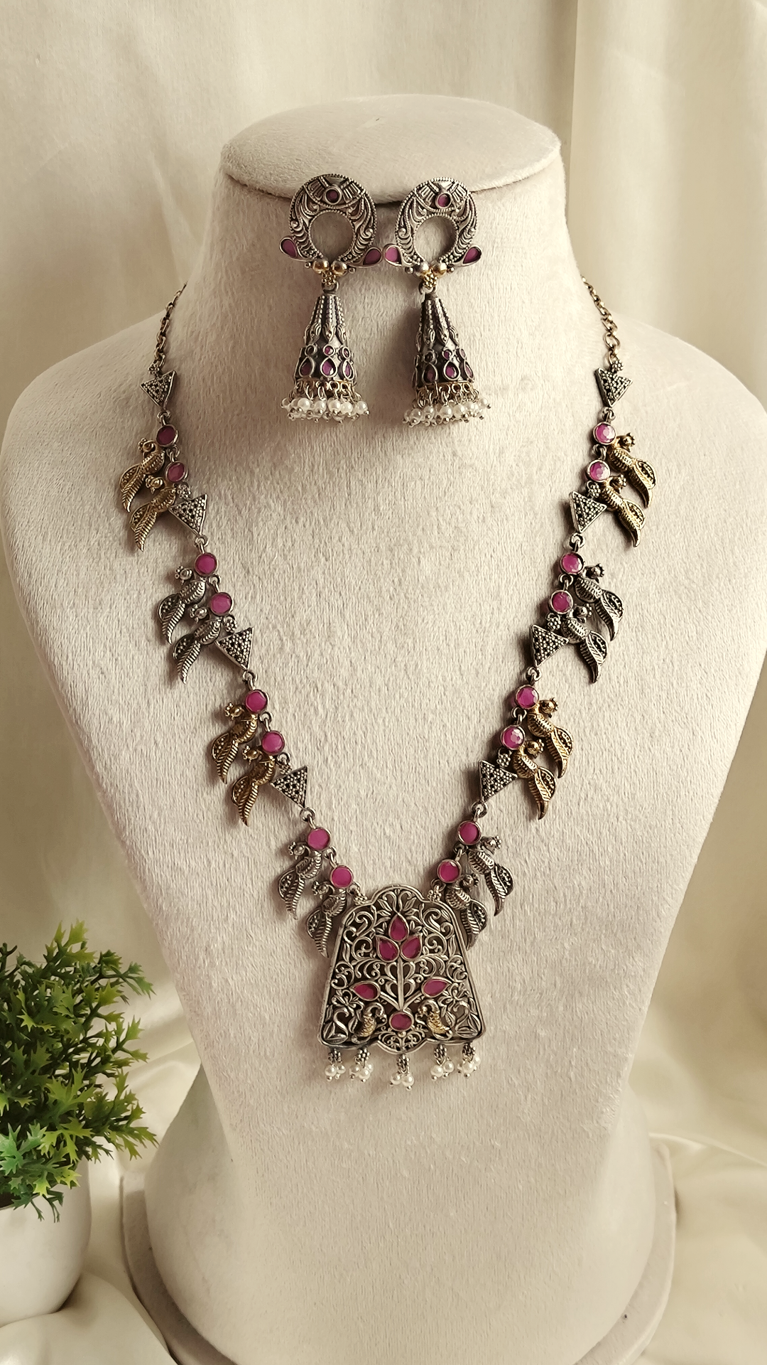 Anjali statement necklace set