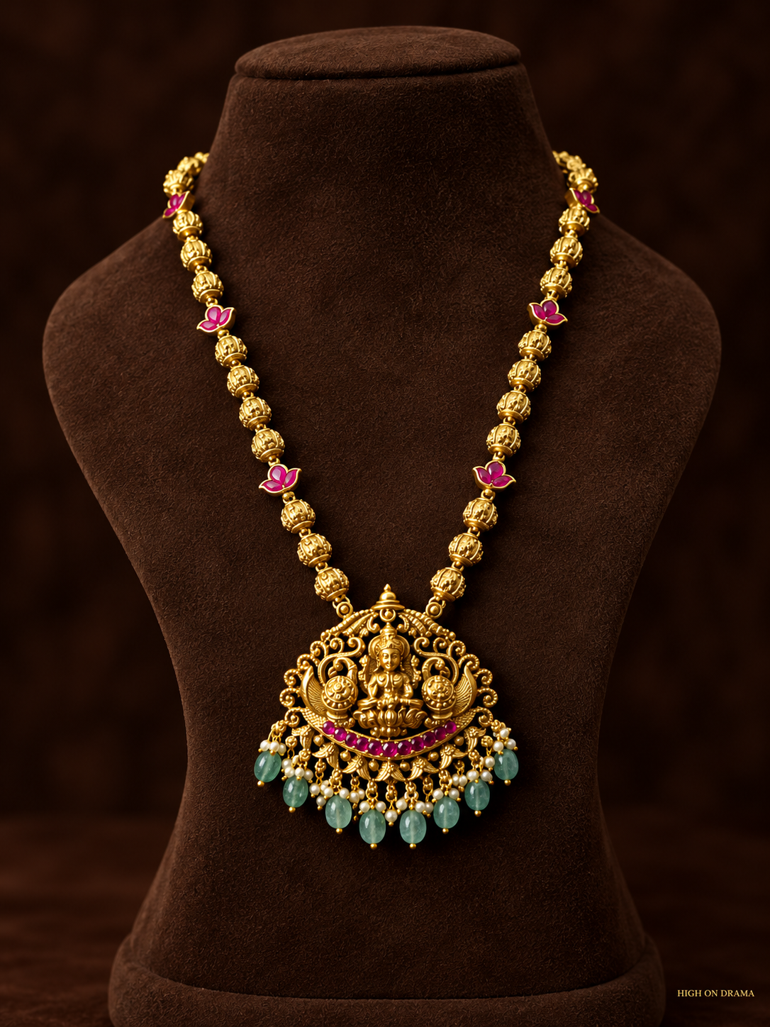 Ruchika heritage kundan set