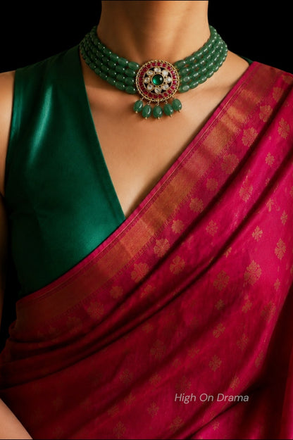 Moh emerald beads choker