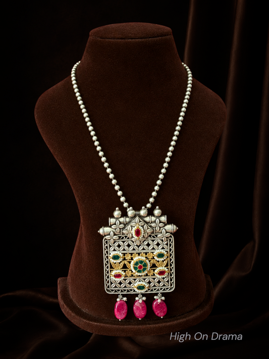 Megha Fusion necklace set