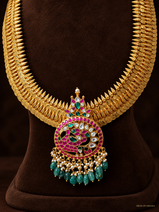 Dhanvi jadau pendant statement mala