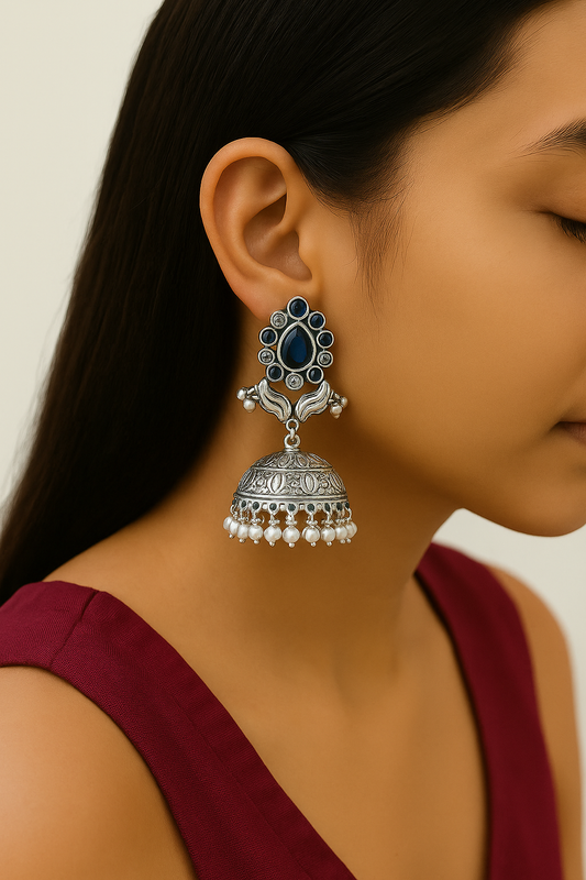 Aadhira Jhumka
