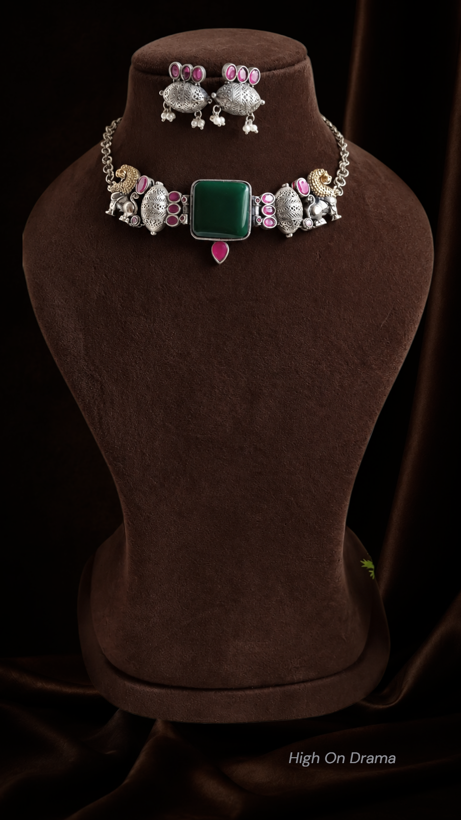 Aarna dual tone choker set