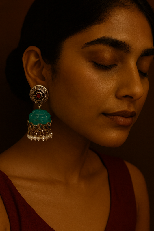 Laksya carved stone stateemnt earring