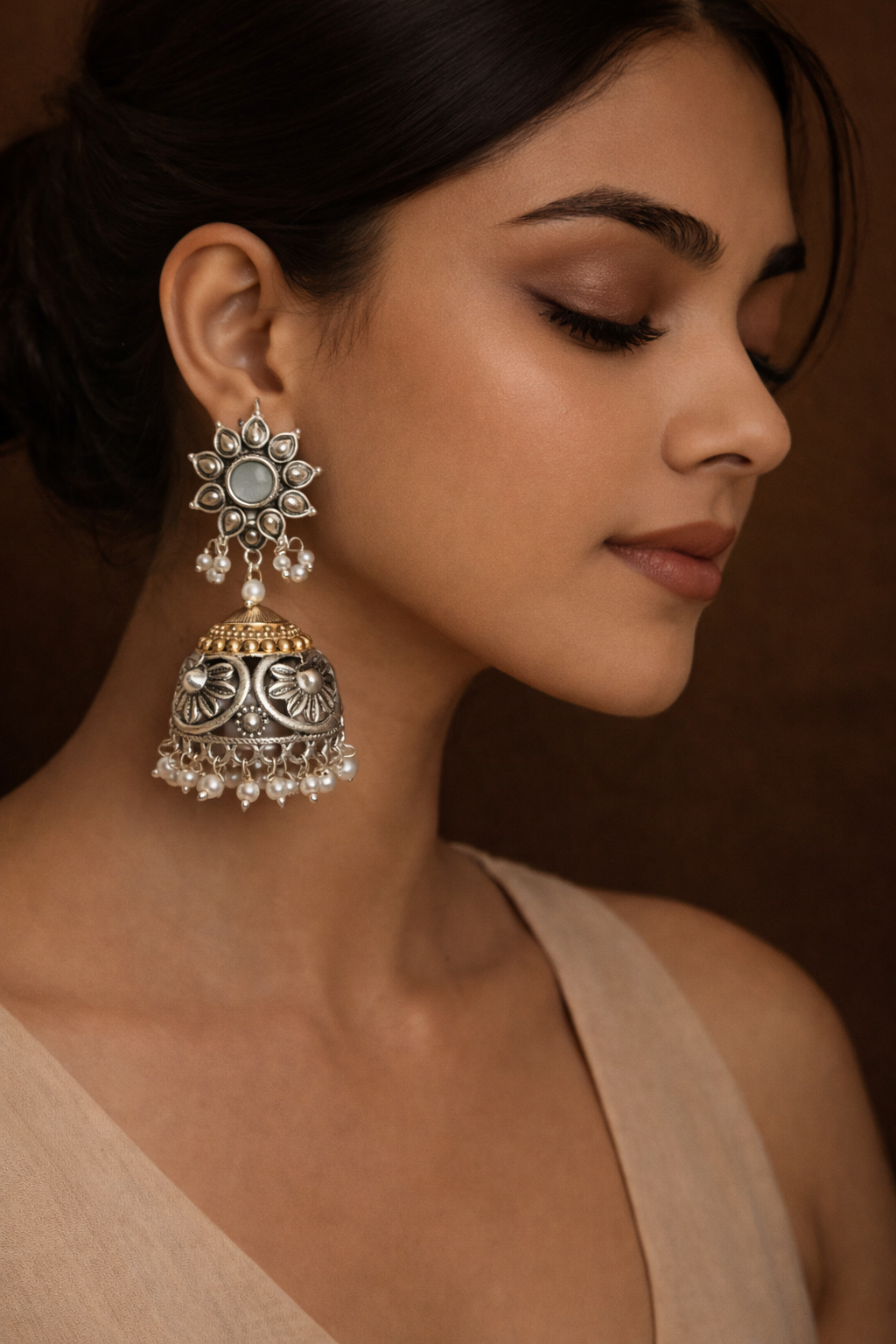 Shraddha dual tone Jhumka