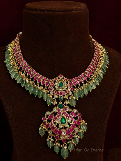 Gaurika jadau kundan statement necklace