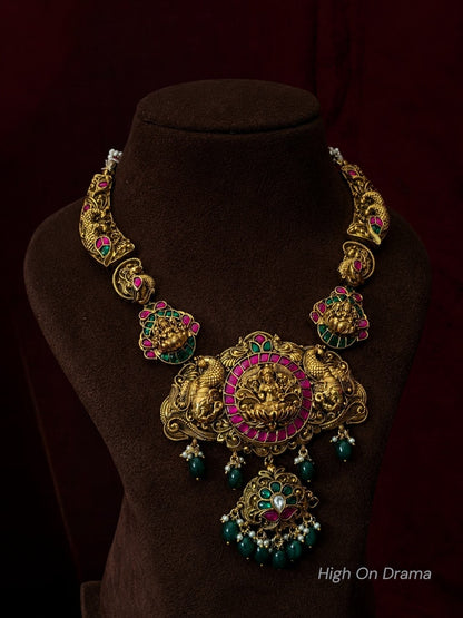 Samaira nakshi statement set