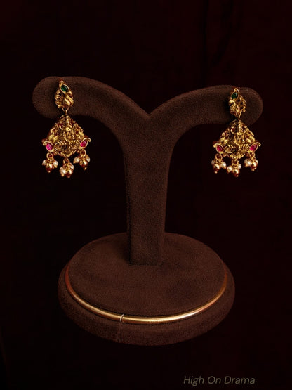 Resham temple jewellery set