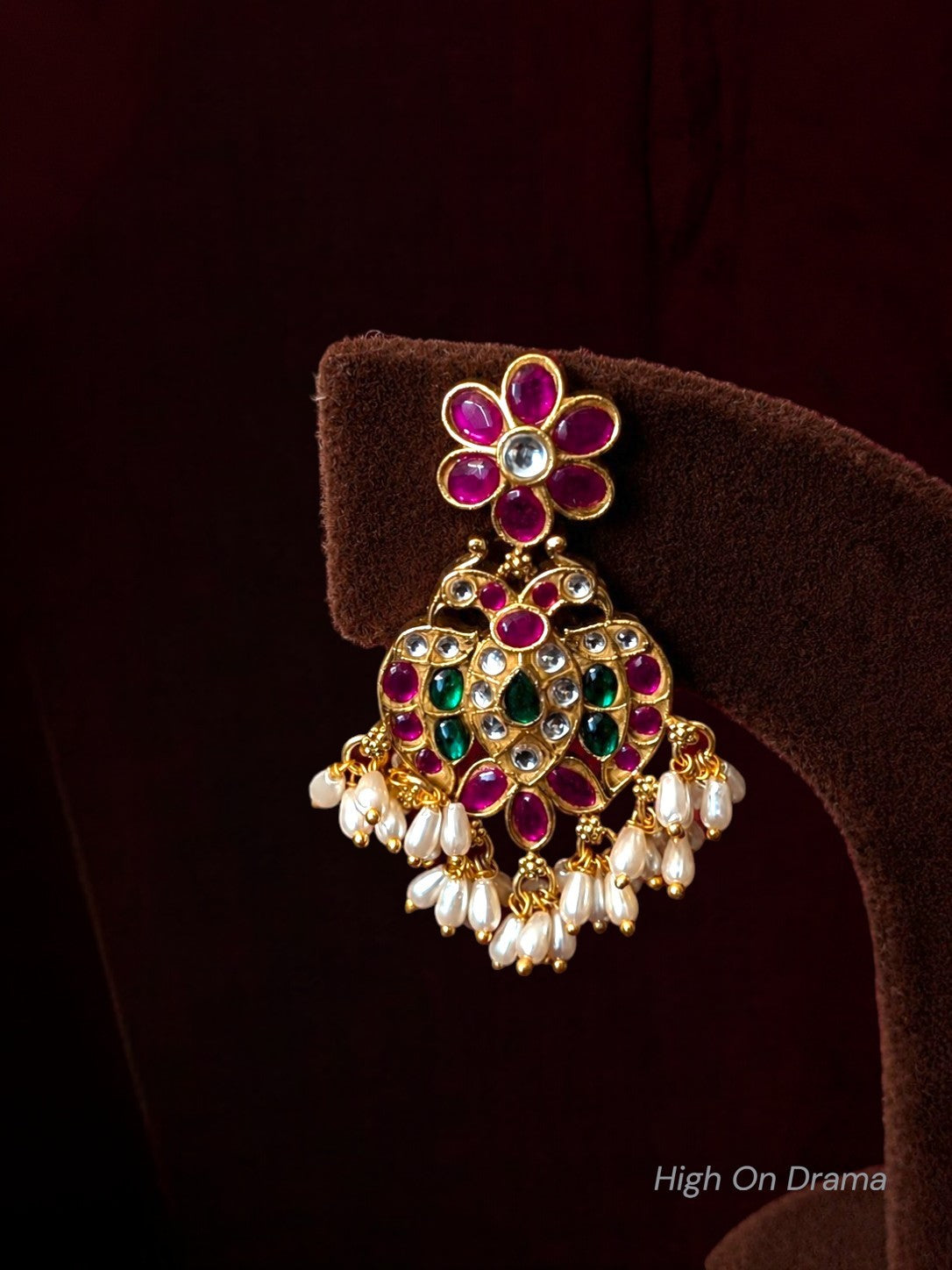 Gauri guttapulusu necklace set