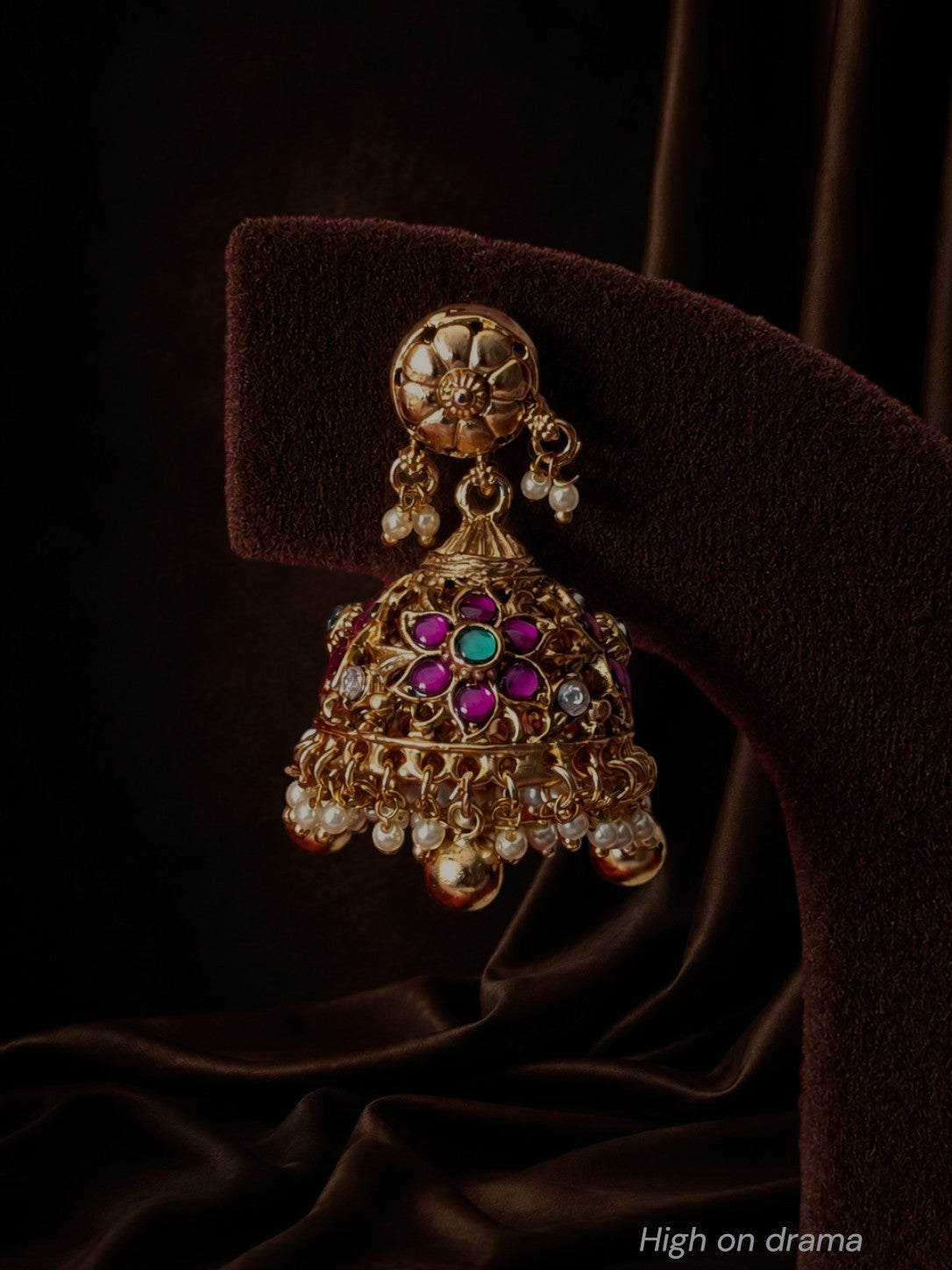 Neeraja kemp kasul mala set