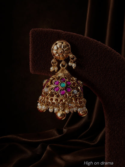 Neeraja kemp kasul mala set