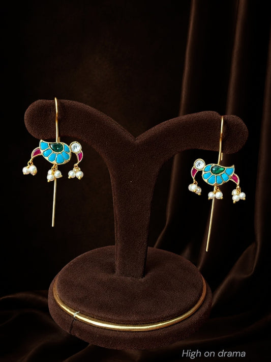 Mayuri needle earcuff