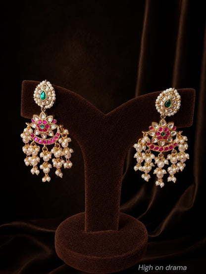 Nakshatra statement kundan set