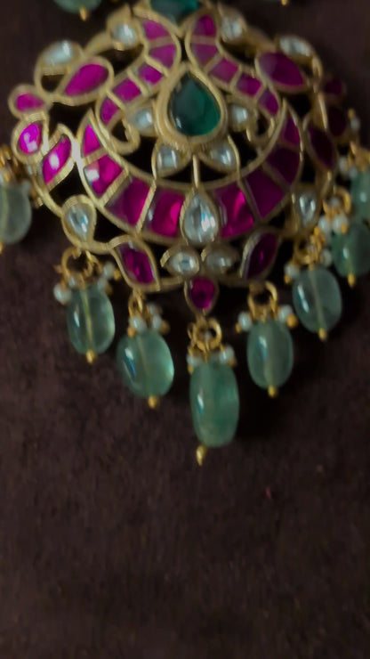 Gaurika jadau kundan statement necklace
